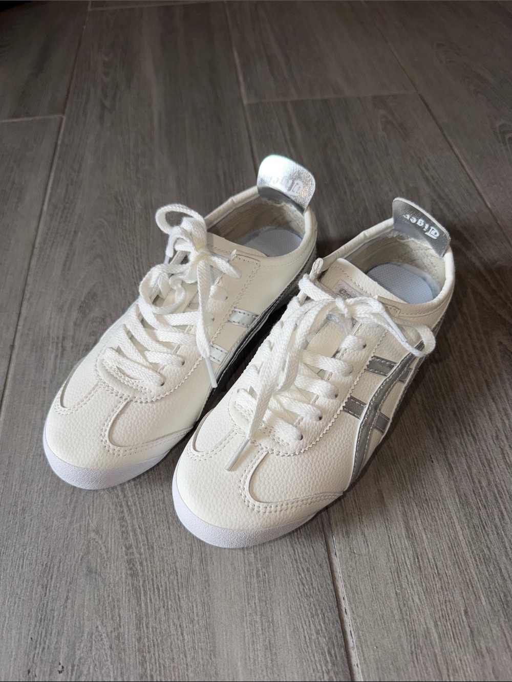 Onitsuka Tiger by Asics Women's White and Silver Sneakers